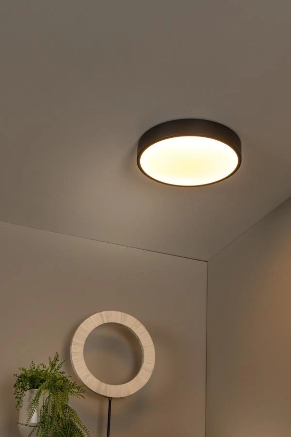 Lucide UNAR - Flush ceiling light - Ø 30 cm- LED 3 StepDim - 1x18W 2700K - Black - atmosphere 1